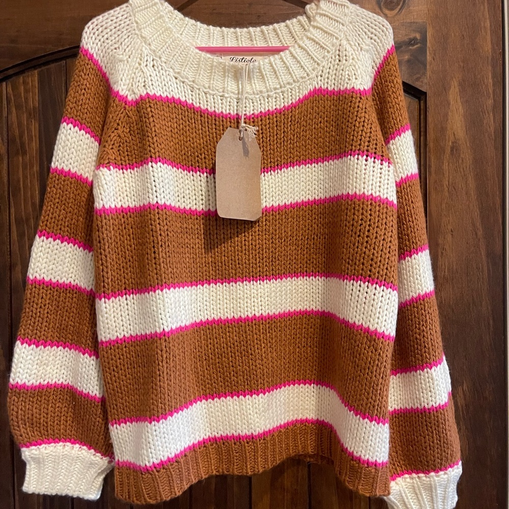 NWT Vici sweater